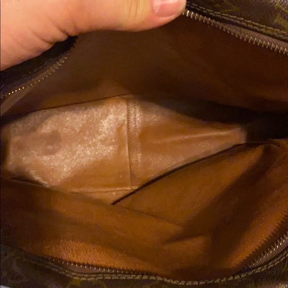 Louis Vuitton Unisex Messenger Bag Cross Body, - Picture 8 of 9